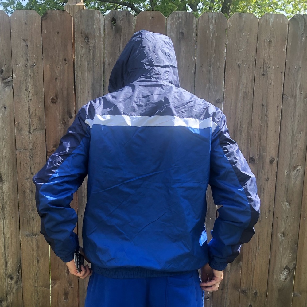 Sold ✅Reebok Rain Jacket ,Windbreakers size:Large - Picture 10 of 13